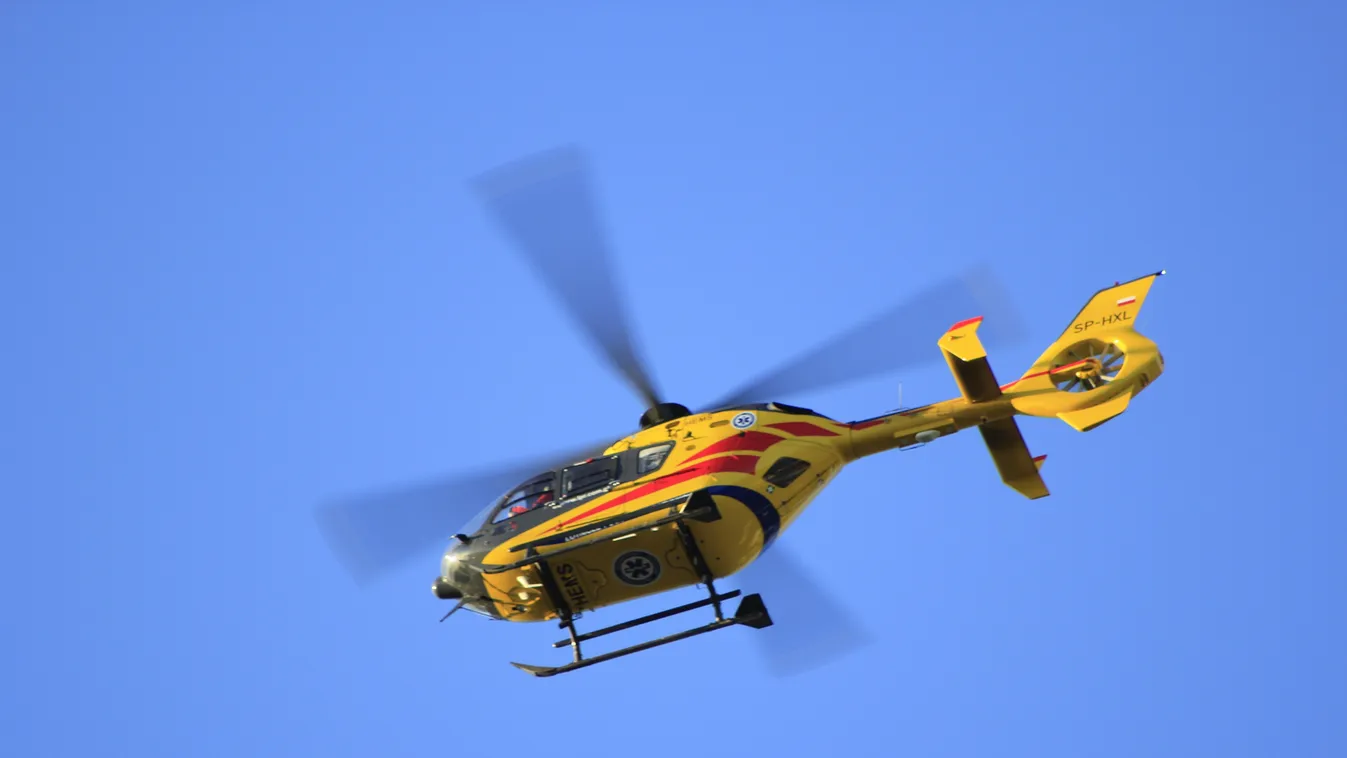 Mentőhelikopter vitte kórházba az ismert színészt, kritikus állapotban van