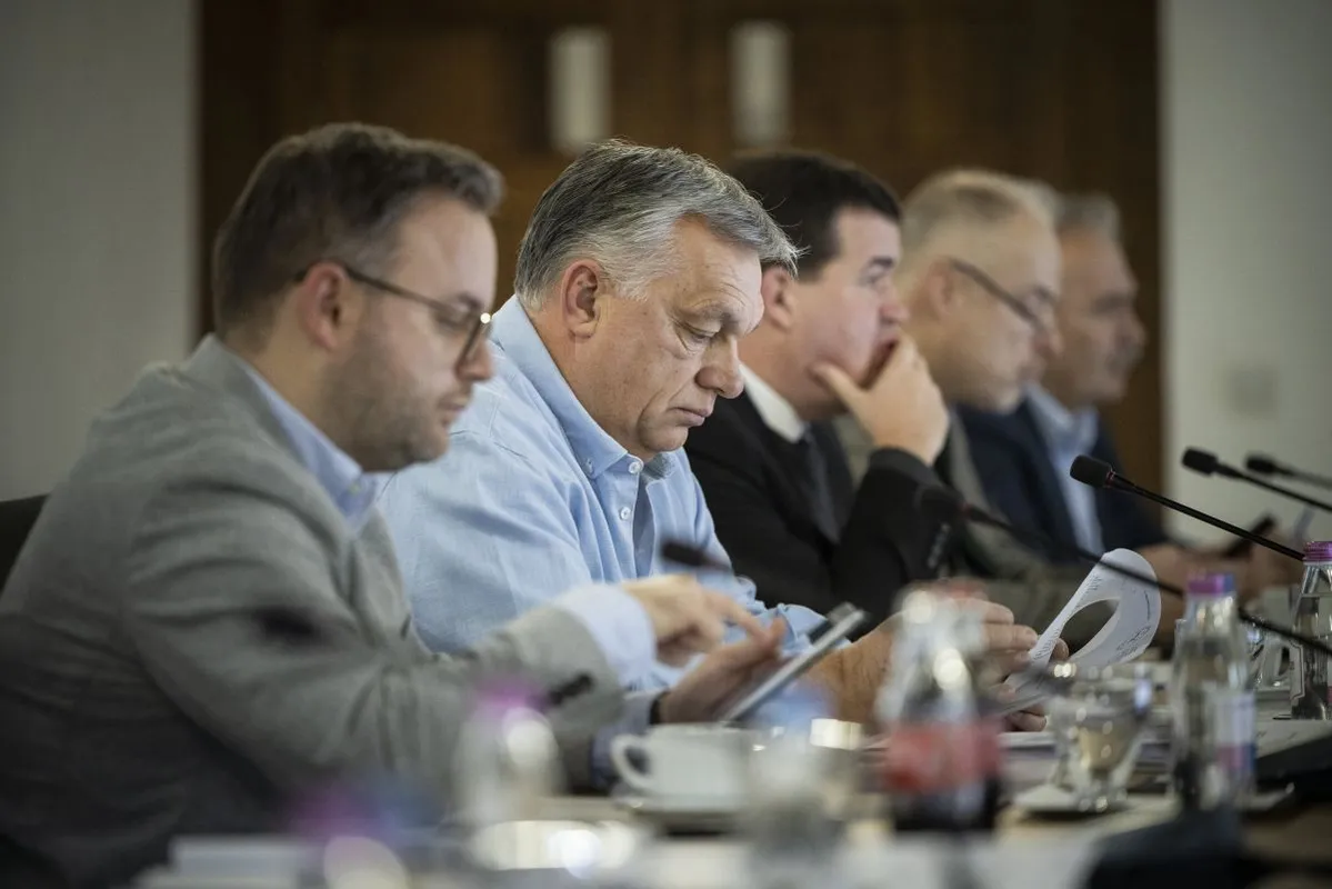 ORBÁN Balázs; ORBÁN Viktor
