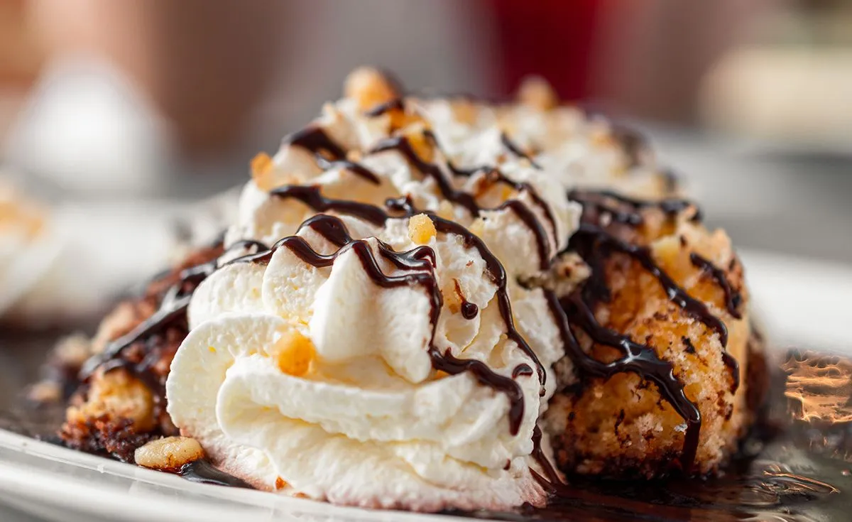 Closeup,Of,The,Famous,Hungarian,Dessert,Called,Somlăłi,Galuska.