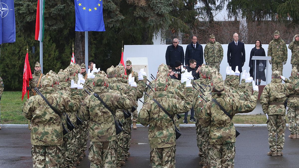 Szalay-Bobrovniczky Kristóf: a békéhez erő kell, az erőhöz pedig modern, ütőképes hadsereg