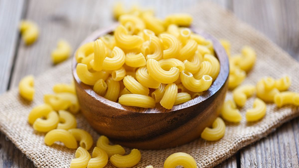 Macaroni,Top,View,On,Wooden,Bowl,Background,/,Close,Up