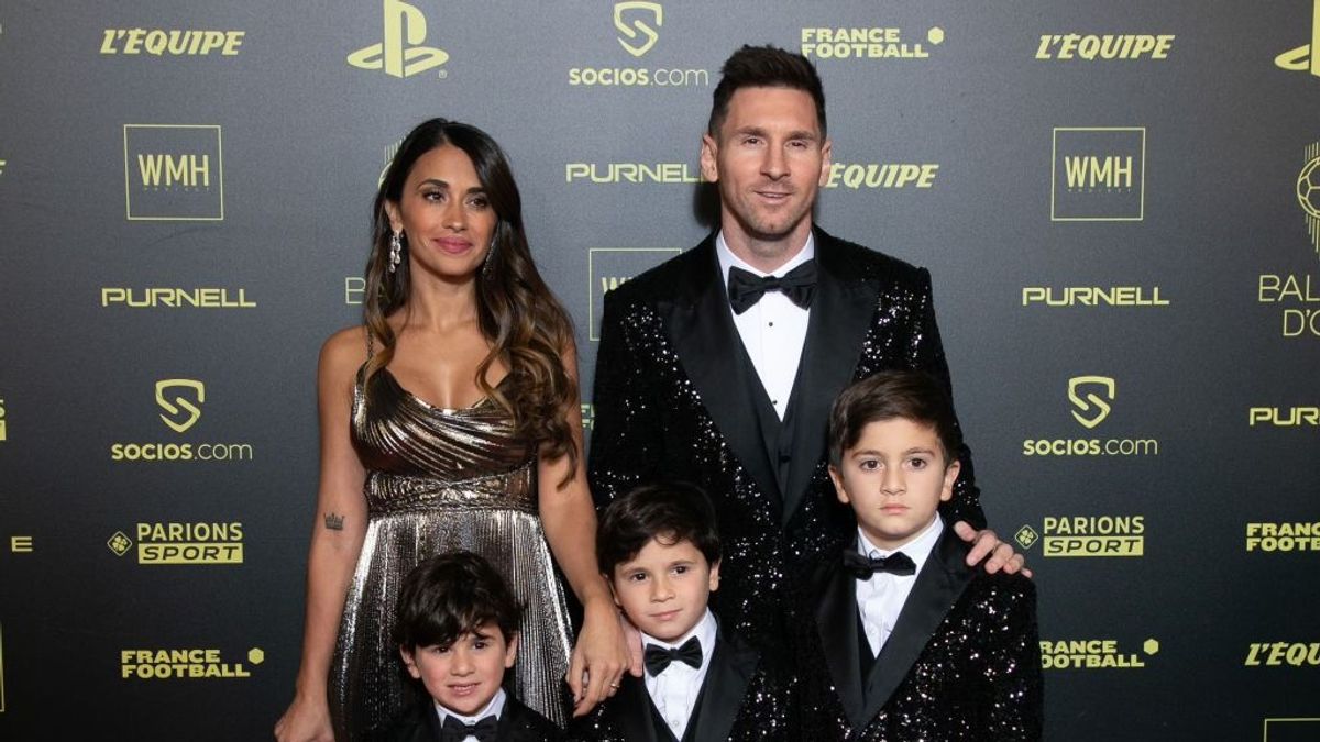 Pikáns videó, Messi felesége falatnyi bikiniben villantott