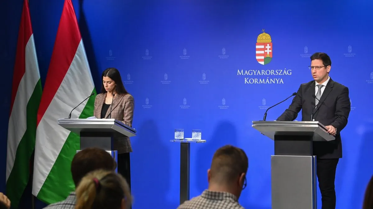 GULYÁS Gergely; SZENTKIRÁLYI Alexandra