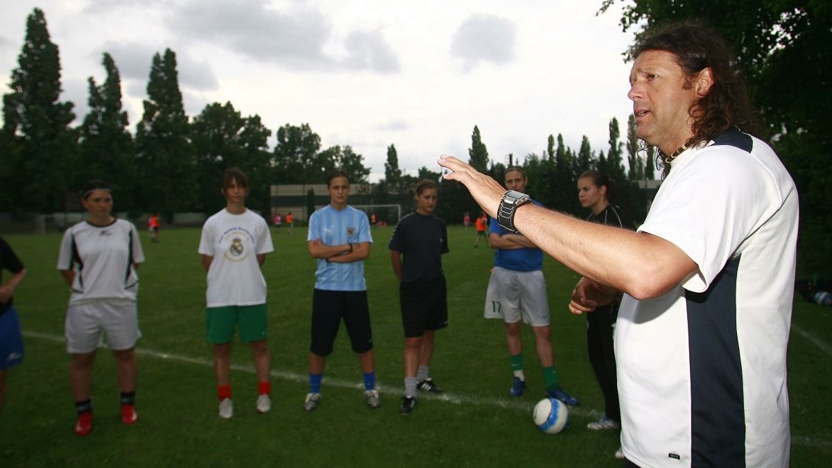 Hevesi Tamás 2008-ban, futballedzőként