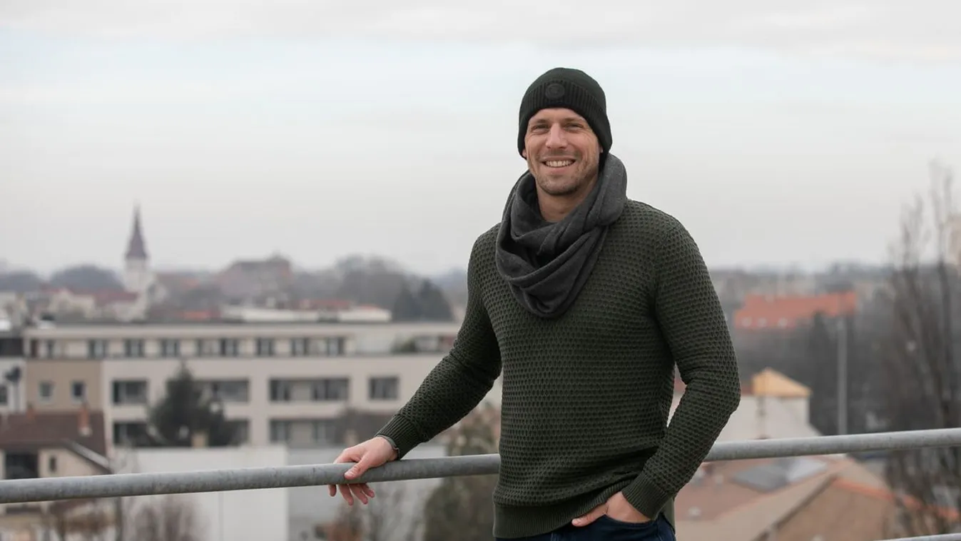 Íme, a magyar férfi, aki már 65 országban járt és megmászta a Kilimandzsárót is