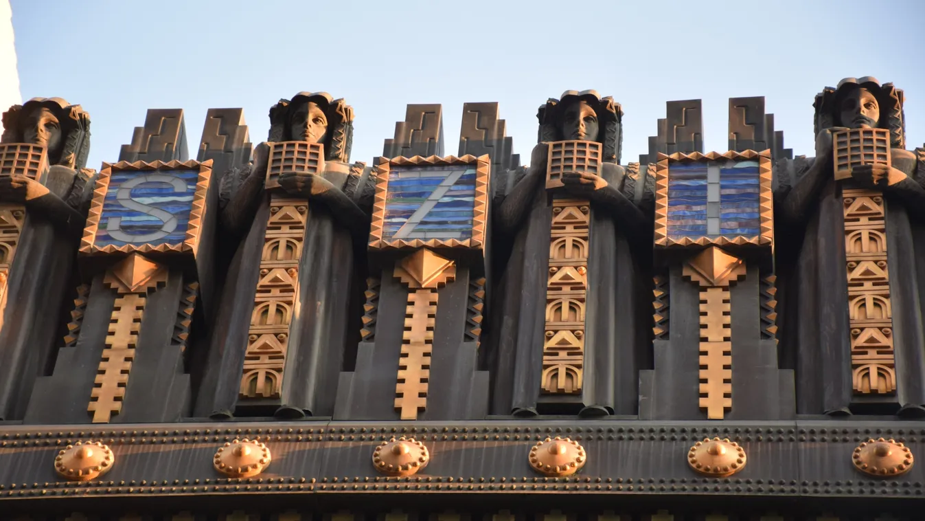 A titkos imaháztól az art deco orfeumig: Városi séta Budapesten