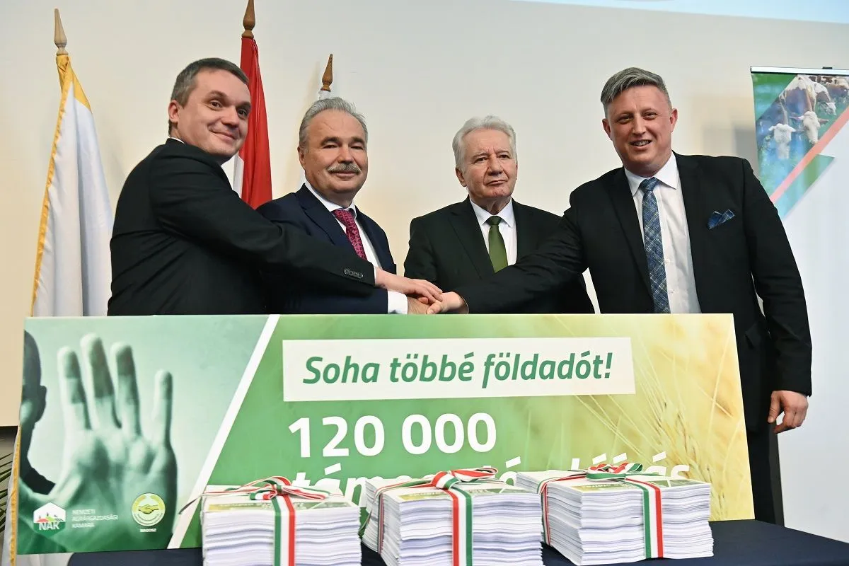 JAKAB István; PAPP Zsolt György; GYÕRFFY Balázs; NAGY István