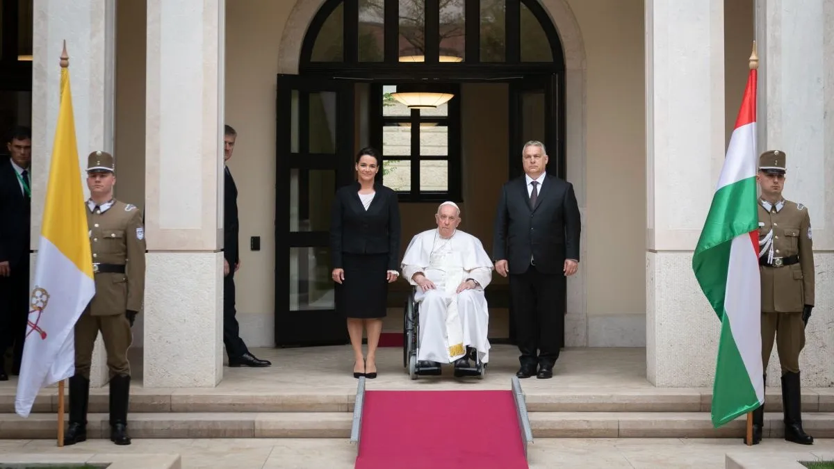 NOVÁK Katalin; ORBÁN Viktor; FERENC pápa
