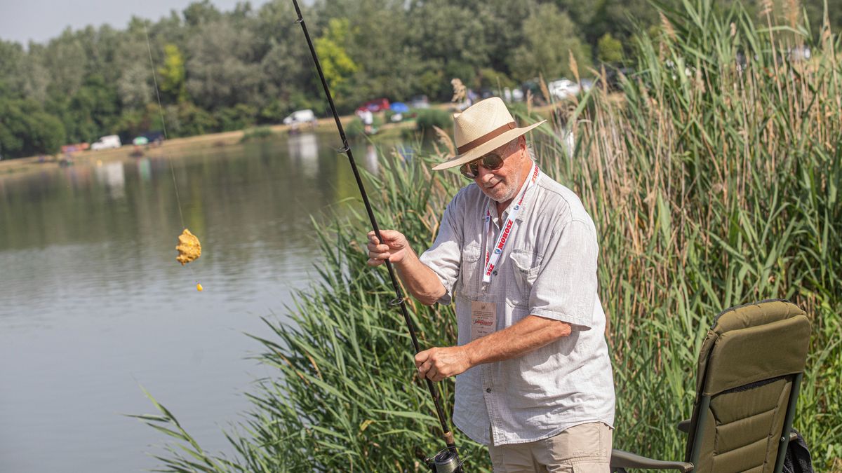 Tátrai Tibor: A házasságom titka az, hogy a feleségem nem szeret horgászni