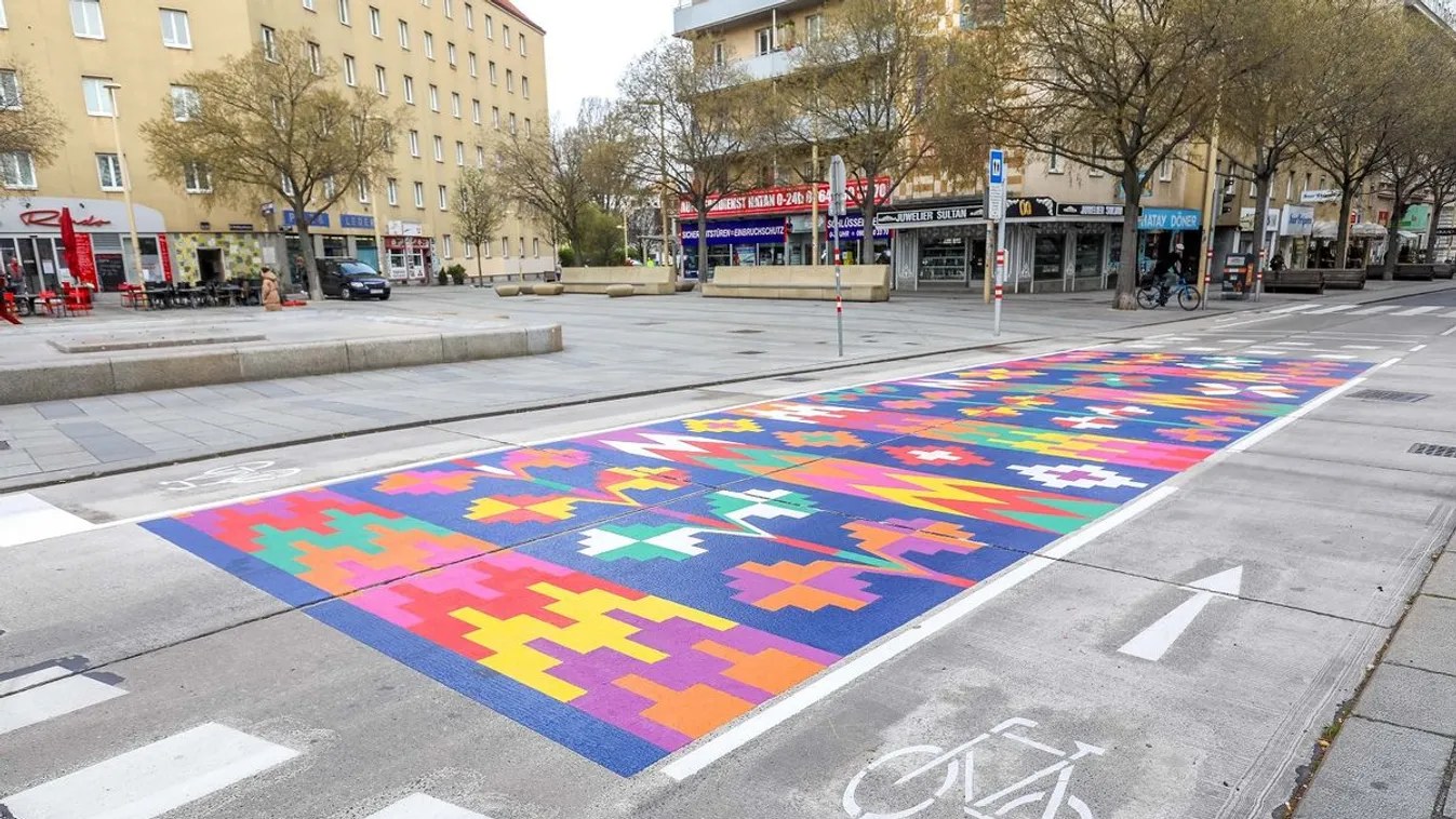 Festett utcaszőnyegekkel színesítik Bécs városát