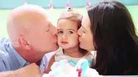 Szívszorító képek: lánya születésnapját ünnepelte a demenciával küzdő Bruce Willis