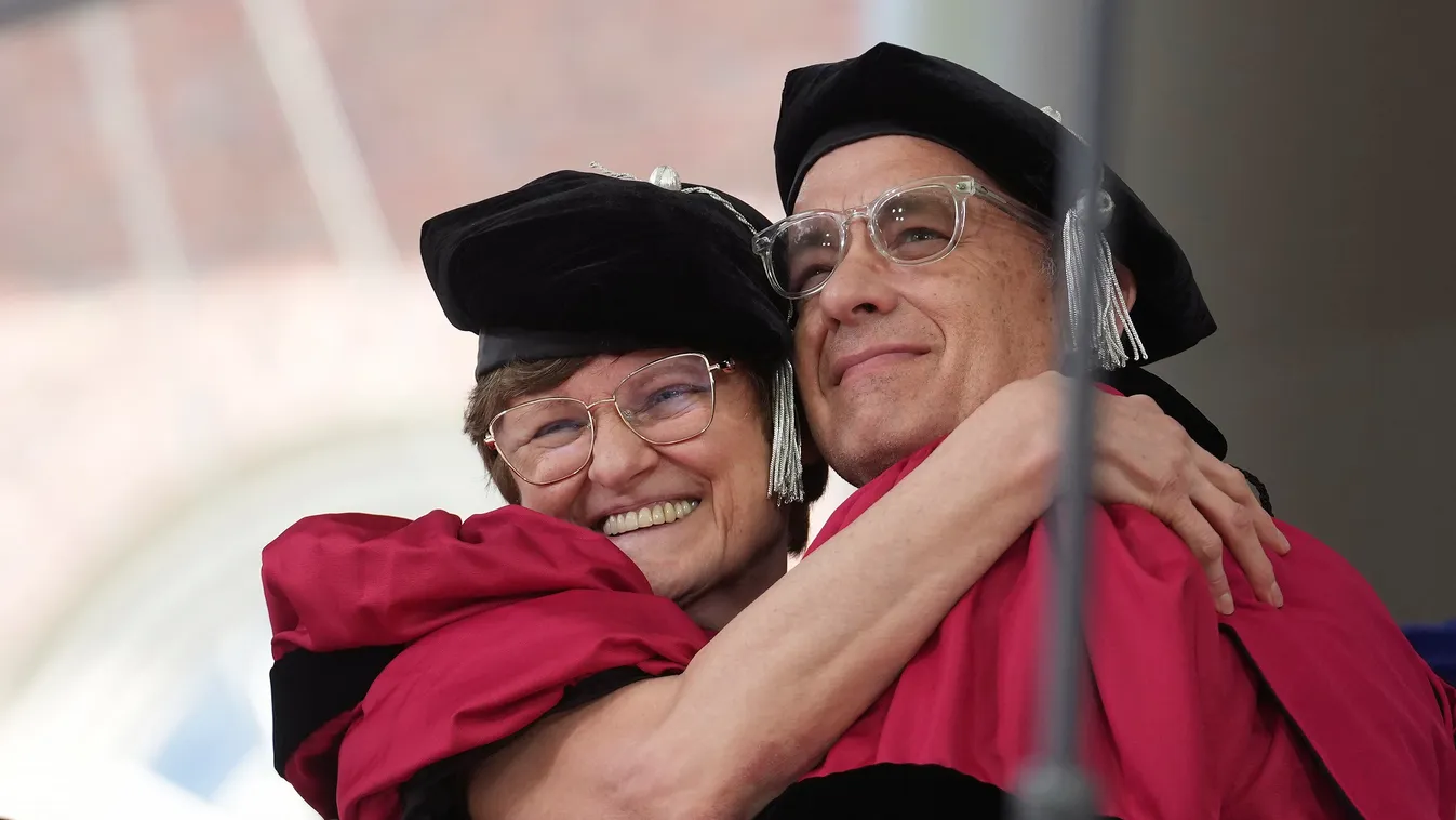 Díszdoktorrá avatták Karikó Katalint és Tom Hanks-et is Cambridge-ben