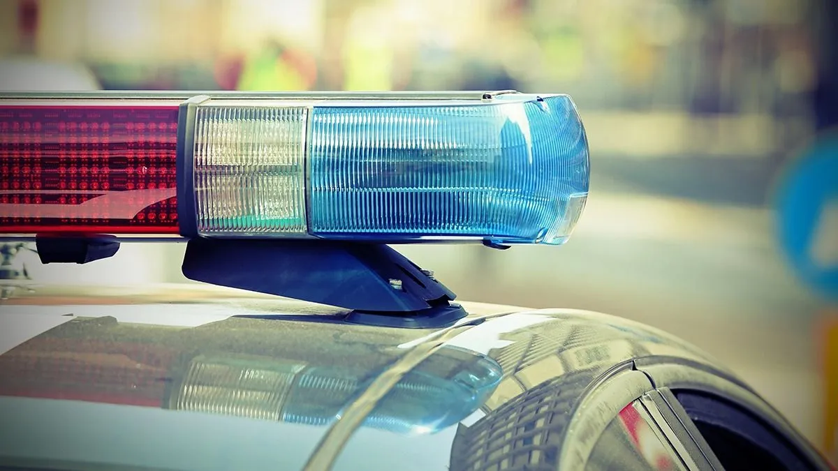Flashing,Lights,Of,The,Police,Car,Into,The,Checkpoint,In