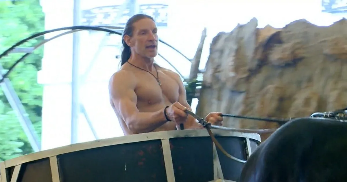 Pintér Tibor, Tenya