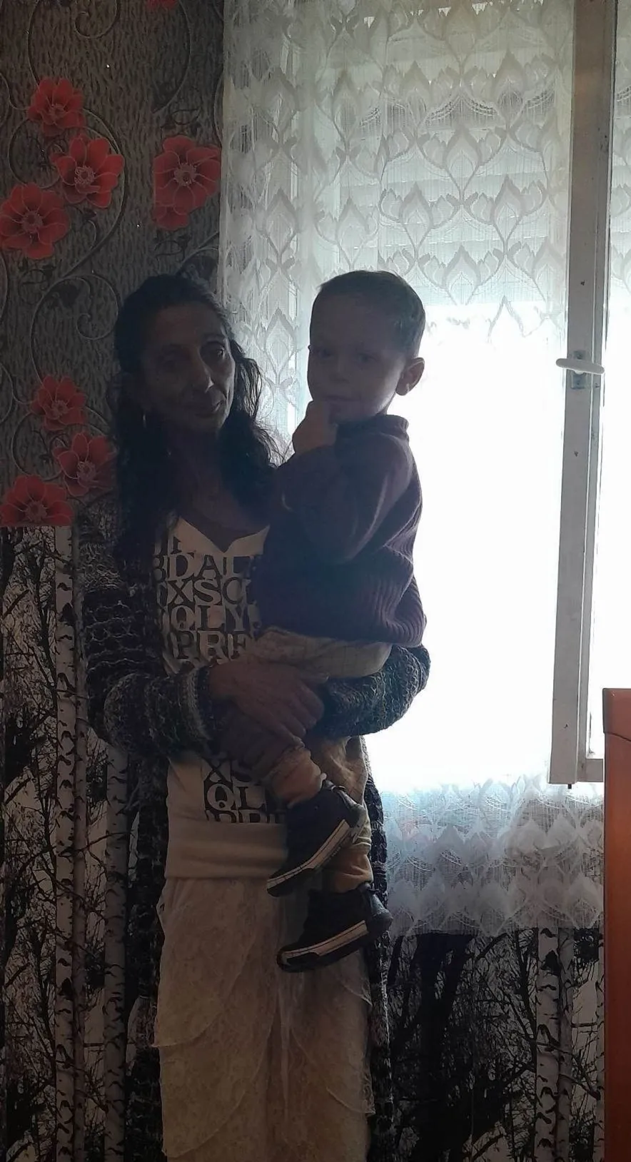 Renáta és a 3 éves Valentinó. gyöngyösoroszi, patakba fulladt kisfiú 