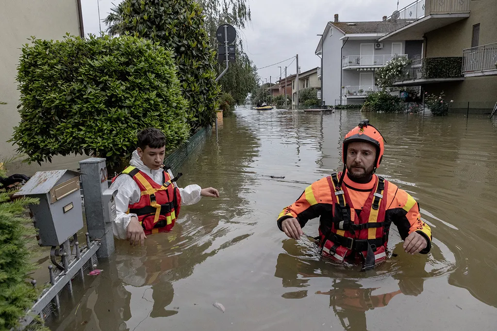 Floods hit northern Italy