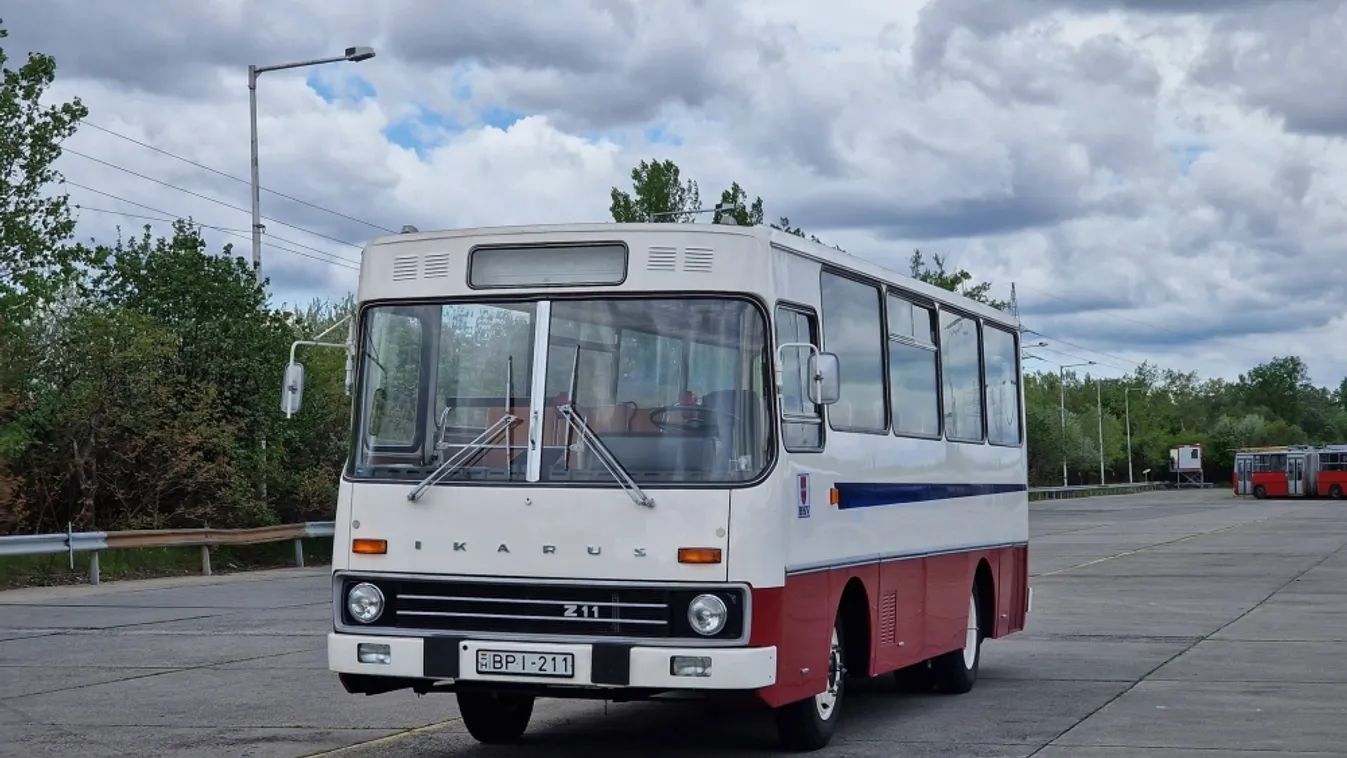 Kipróbálnád, milyen egy tűzoltókocsi kosarában állni? Az óbudai gyereknapon megteheted