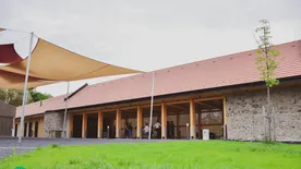 Kölcsönzés, útvonaltippek, szervezett túrák várnak Kapolcs új kerékpáros központjában