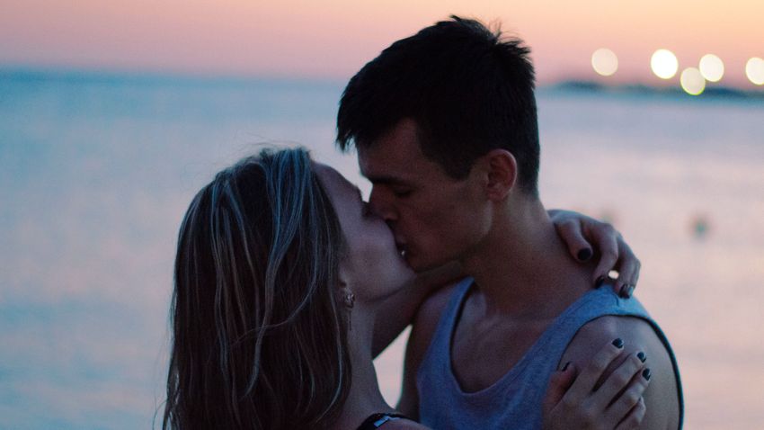 How long have we been kissing?  Now it turns out: earlier than anyone thinks!