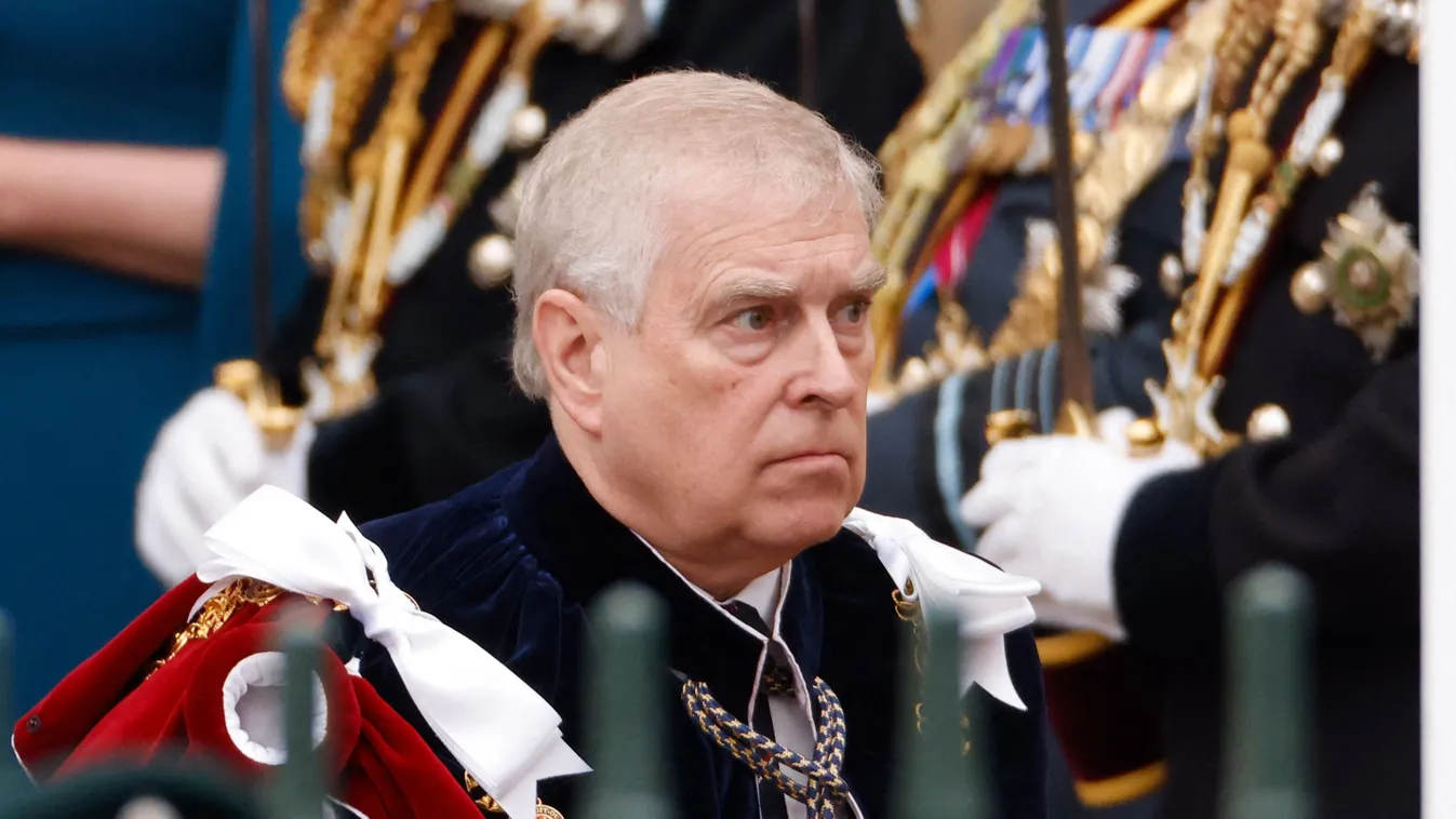 Érik az újabb botrány, testvére nyíltan szembeszáll III. Károly királlyal