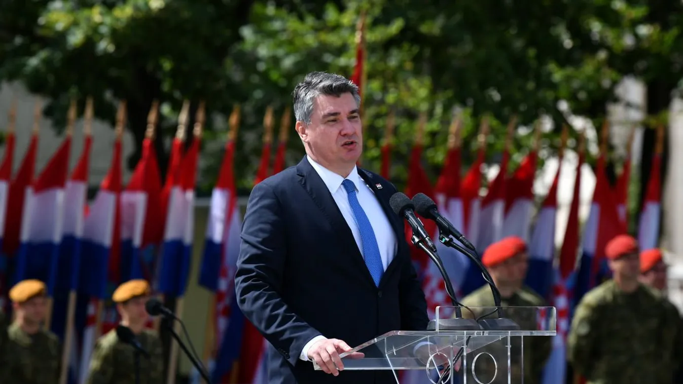A horvát elnök lényegében lenácizta a "Dicsőség Ukrajnának" szlogent