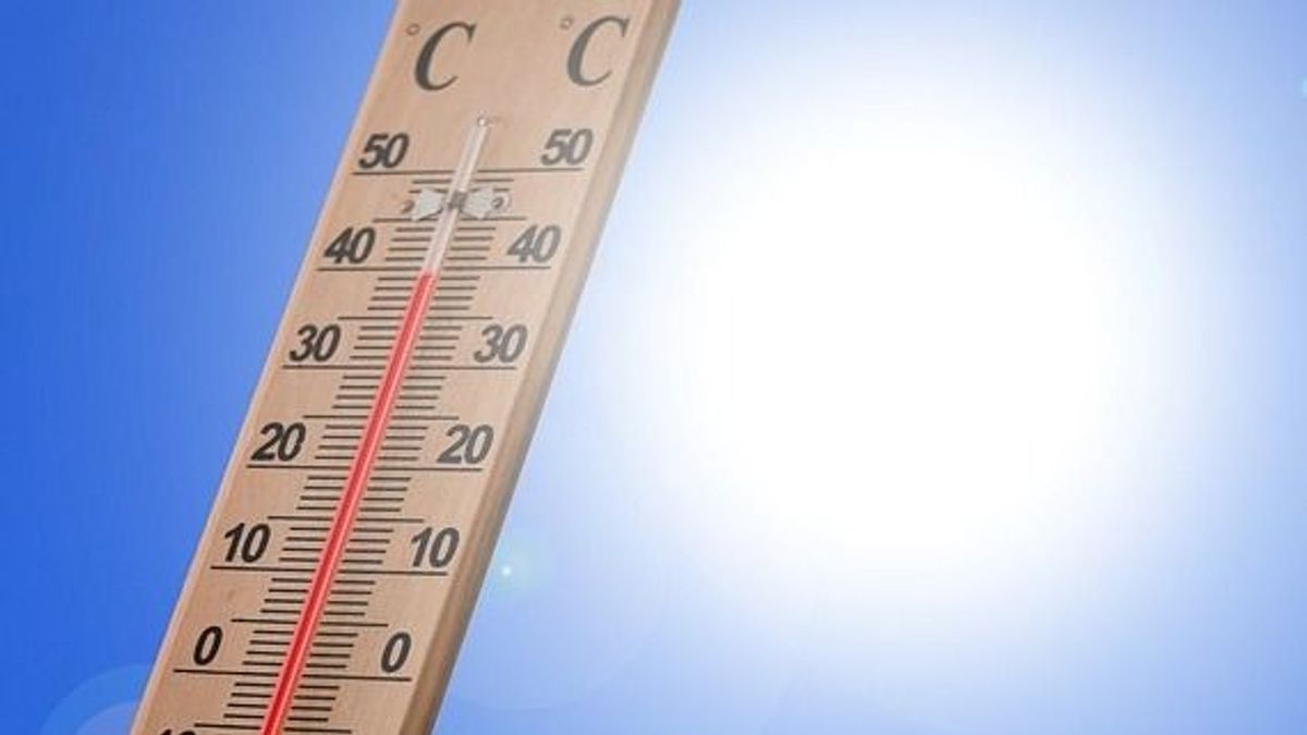 Forrósodnak a napok: másodfokú riasztást adtak ki a hőség miatt