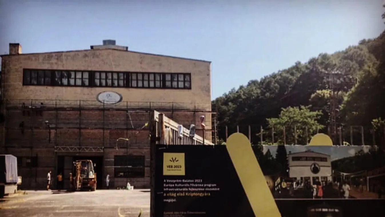 Multikulturális élményközpontként nyitott meg a világ első kriptongyára Ajkán