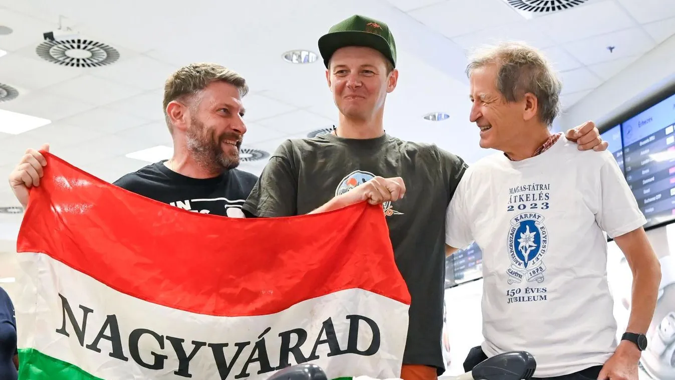 Budapestre érkezett Varga Csaba, aki meghódította a világ 9. legmagasabb csúcsát