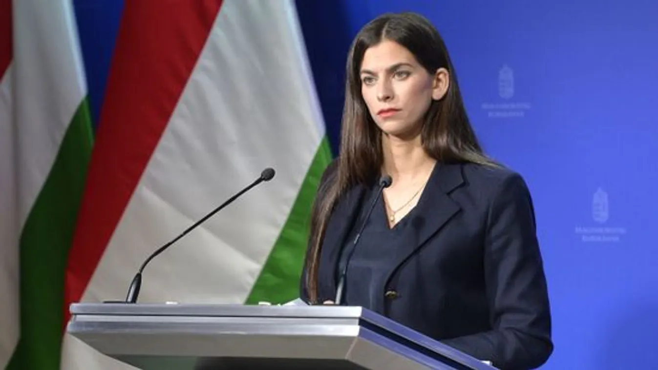Szentkirályi Alexandra: "A békét sürgetjük"