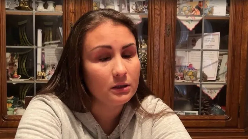 Lakatos Gabriella
Kemecse
megvakított