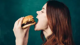 Van egy rossz hírünk! Egész életedben rosszul etted a hamburgert