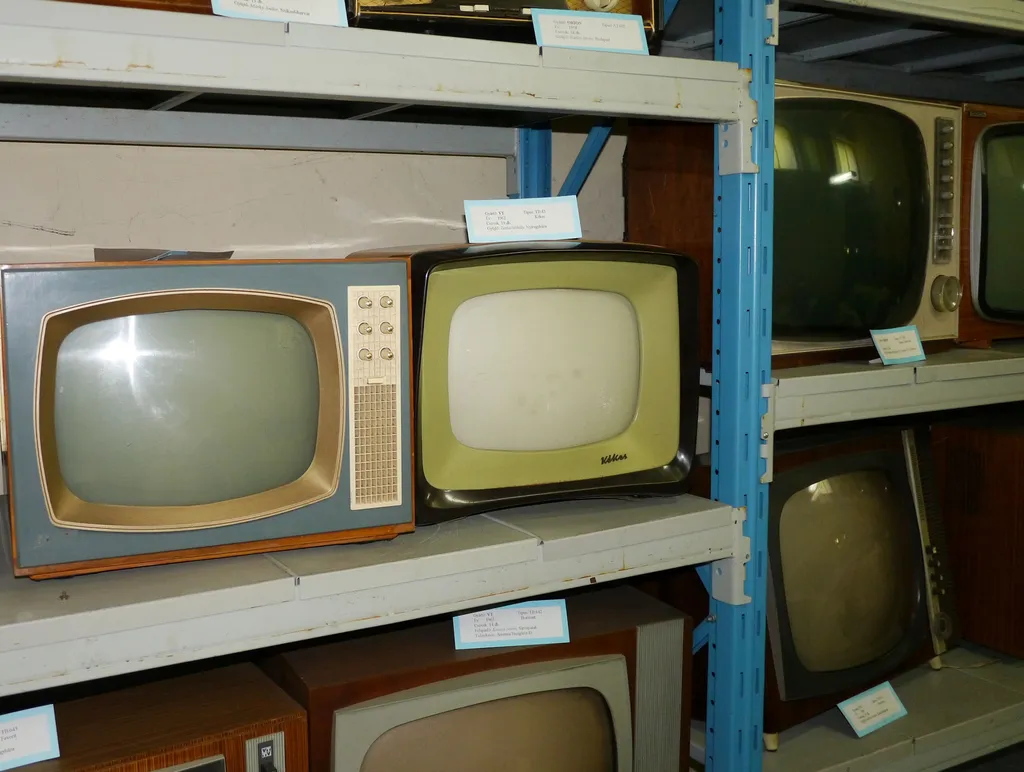20230605 Nyíregyháza 

A település értéktárba is bekerült Zentai Mihály gyűjteménye, amiben különleges rádiókat és tévéket lehet megtalálni. 

Fotó: Pusztai Sándor Ps
Kelet-Magyarország 