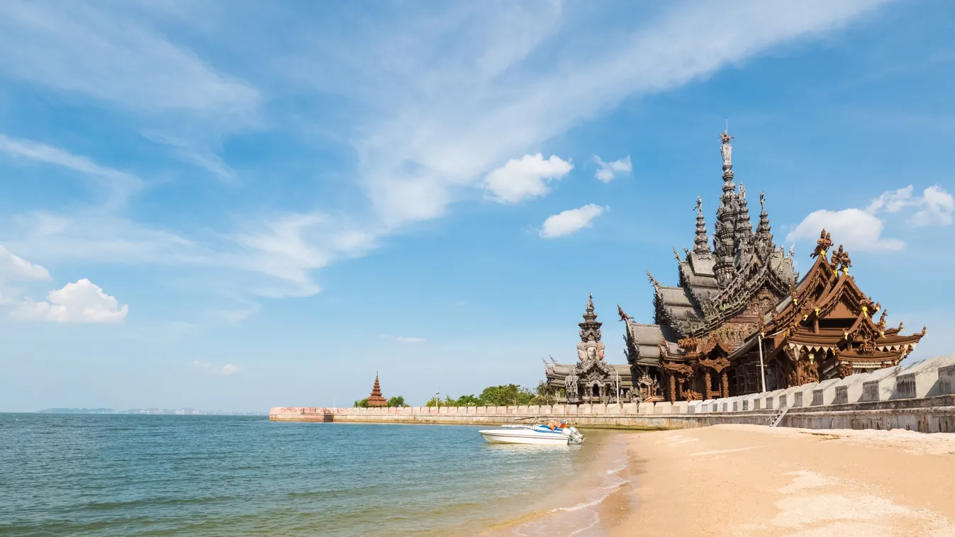 Bezárnák a strandokat éjszakára ebben a thaiföldi városban