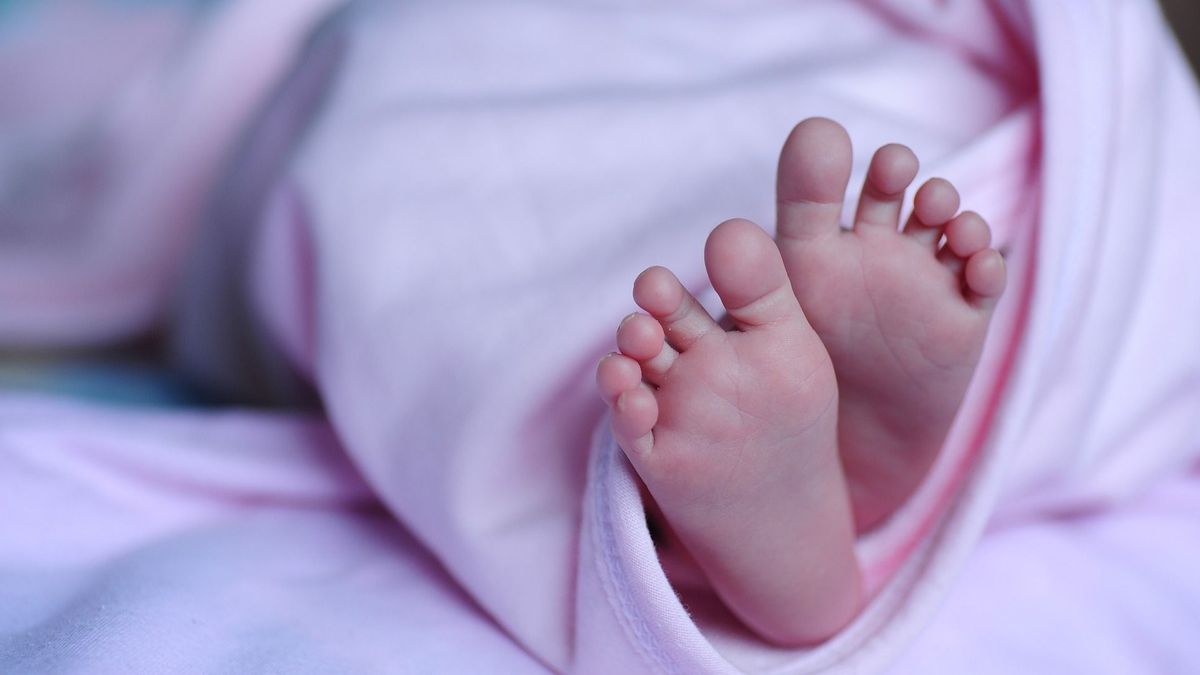 Magzatot találtak egy 10 hónapos kislány hasában: az orvosoknak is leesett az álluk