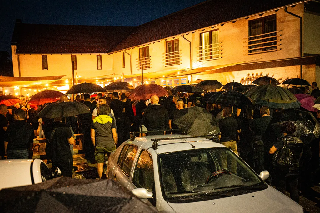 20230816 Békéscsaba Munkácsy Hotel megemlékezés fotó Für Henrik Békés Megyei Hírlap