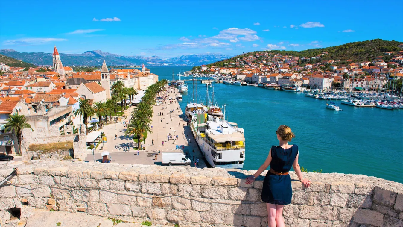 Felfedezőúton a dalmát meseváros, Trogir ódon épületei között
