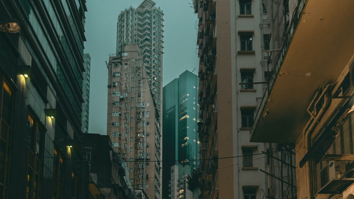Hong Kong, Tregunter Tower, francia Pókember, Remi Enigma, Remi Lucidi, felhőkarcoló,