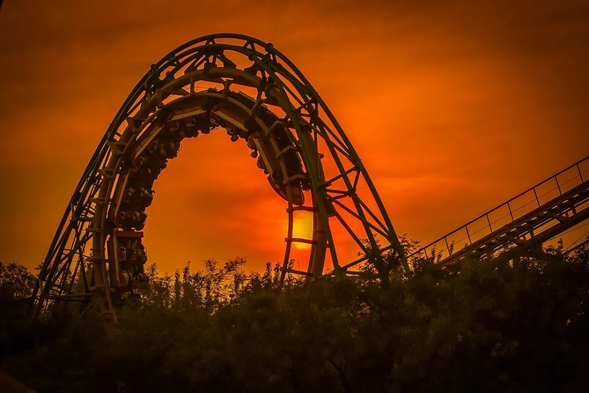 Vidámpark hullámvasút sablon