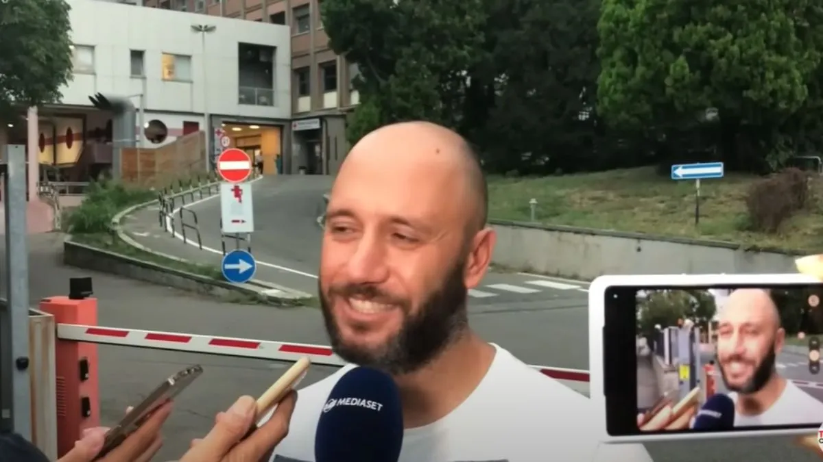 Mattia Aguzzi, fotó YouTube videógrab