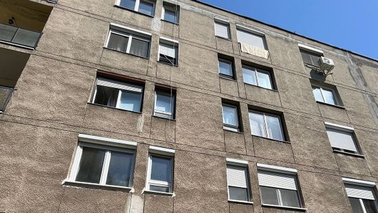 https://cdn.borsonline.hu/2023/08/gLAqU36L48fvW4eT5dT1Ks4LPufUMNmf18IPFLpp1yQ/fill/550/310/no/1/aHR0cHM6Ly9jbXNjZG4uYXBwLmNvbnRlbnQucHJpdmF0ZS9jb250ZW50L2UxODFjYTAzMjBhYjQ1YTE5YzlhNjM1OTlmMTgwYzkz.jpg