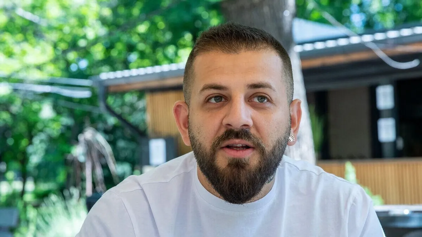 Keményen beleszálltak a rajongók G.w.M.-be: "Ez egy suttyó"