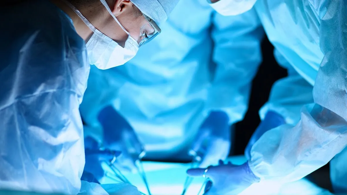 Surgery,Team,In,The,Operating,Room