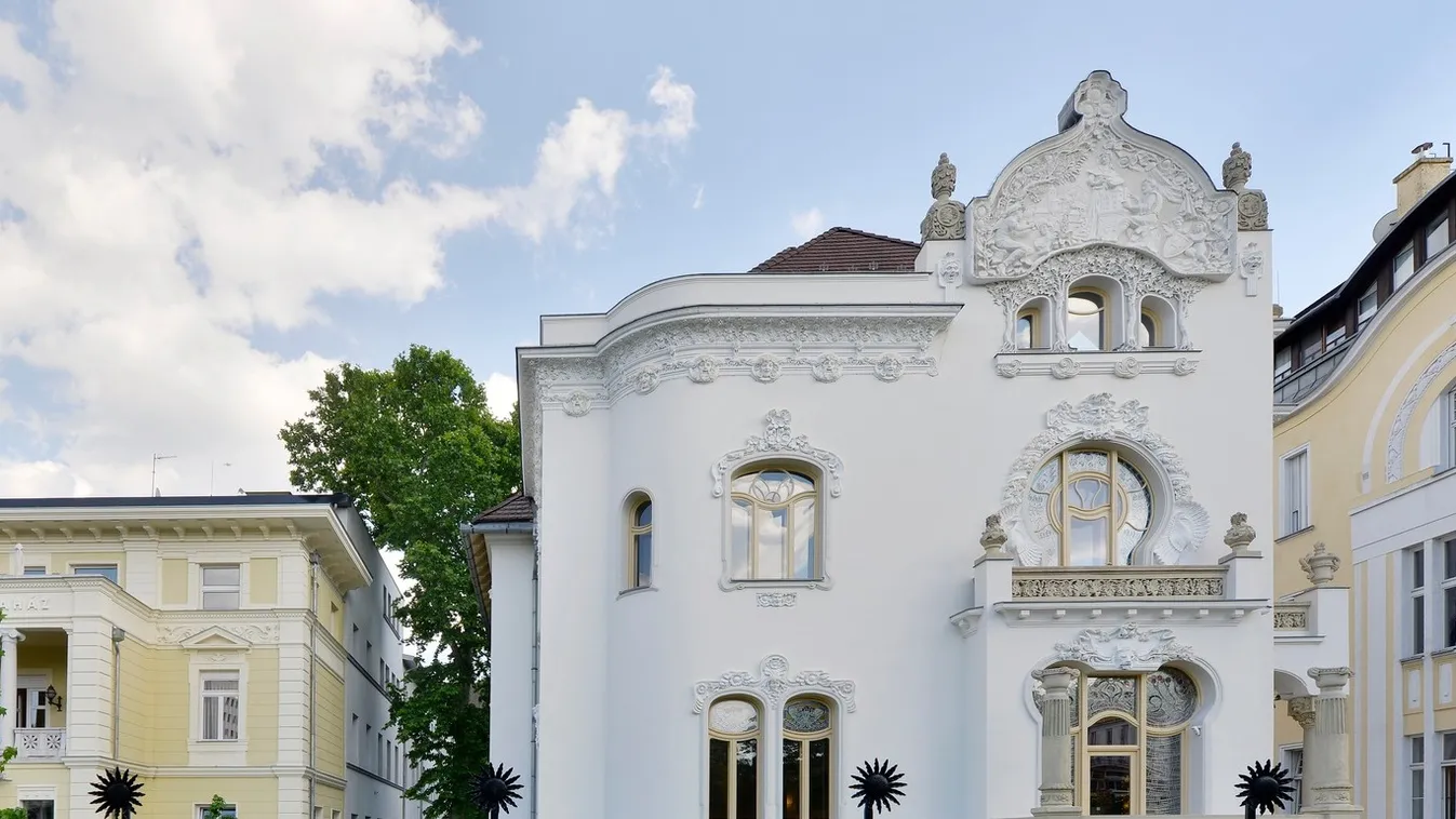 Hatalmas Zsolnay-kiállítással nyit ma a Városligeti fasor lélegzetelállító szecessziós villája