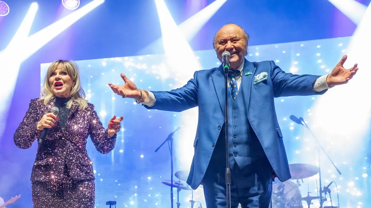 20230901 Korda György Balázs Klári koncert Siófok Plázs fotó: Szabolcs László