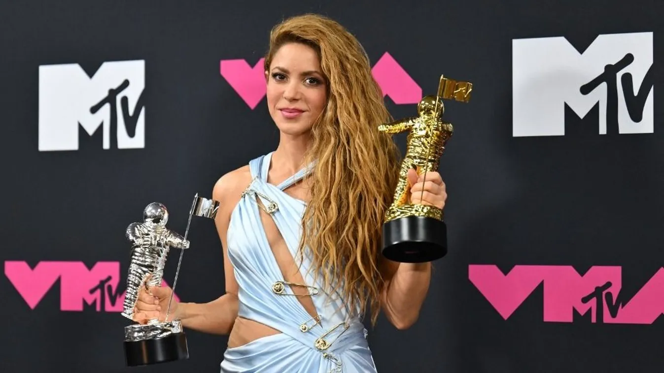 "Nem tartozom a boldog emberek táborába" - Shakira nem szégyelli, teljesen padlón van