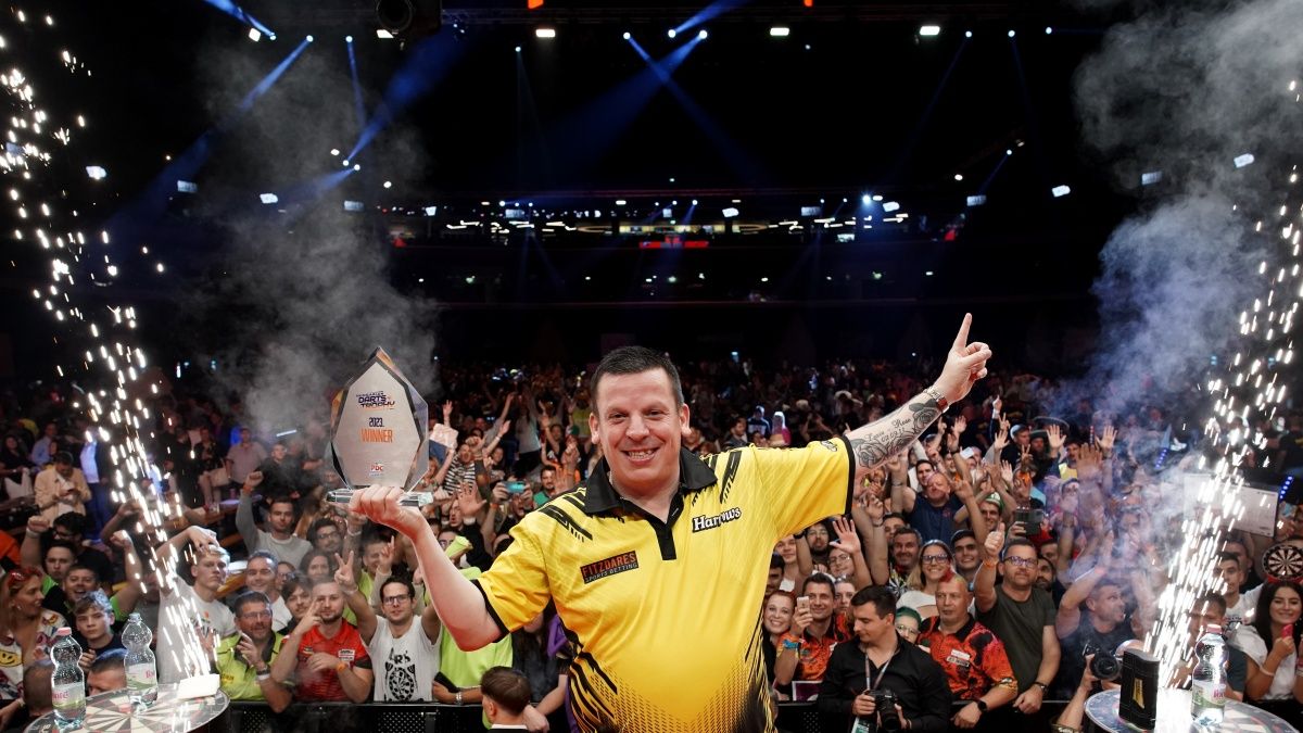 Dave Chisnall a harmadik Hungarian Darts Trophy győztese (x)