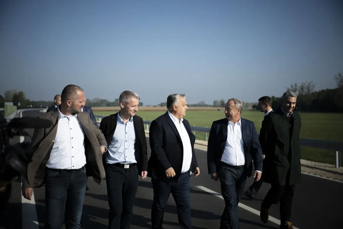 LÁZÁR János; GYOPÁROS Alpár; KARA Ákos; ORBÁN Viktor; KOVÁCS Zoltán