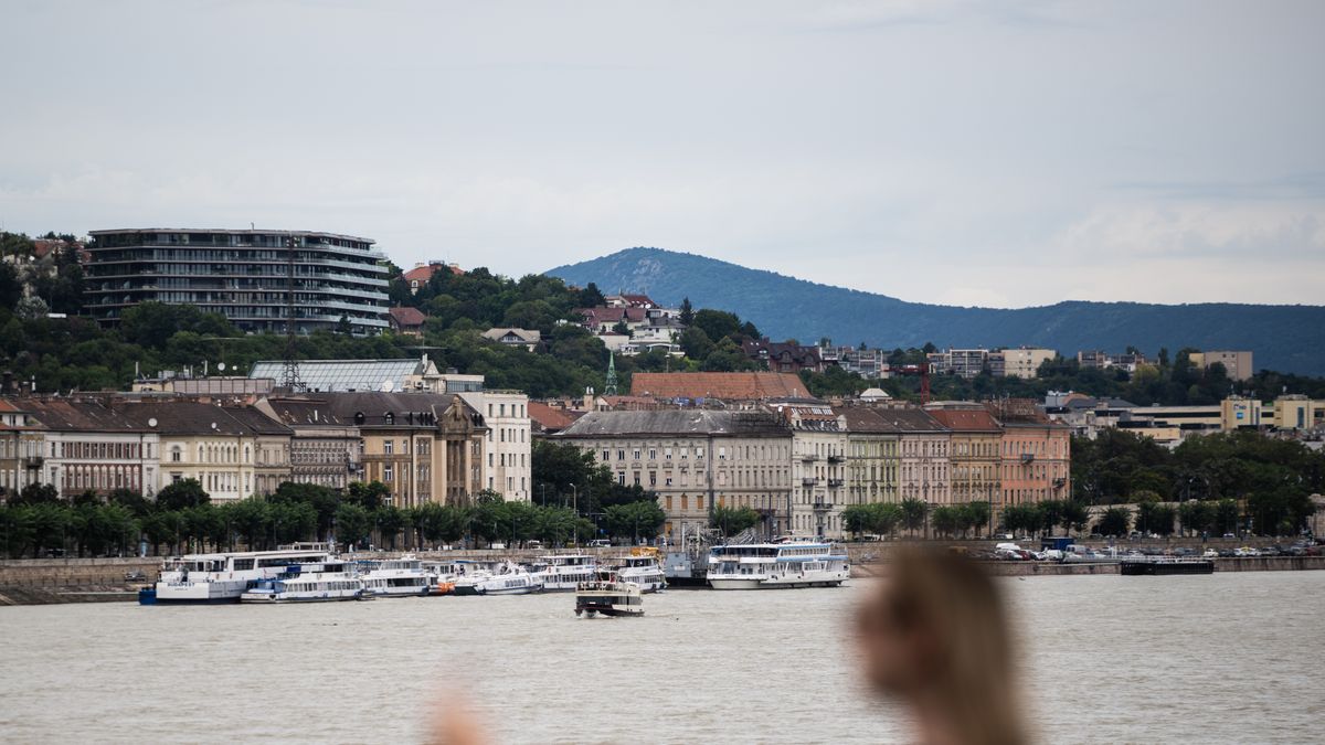 Robbanóeszközt találtak Budapesten