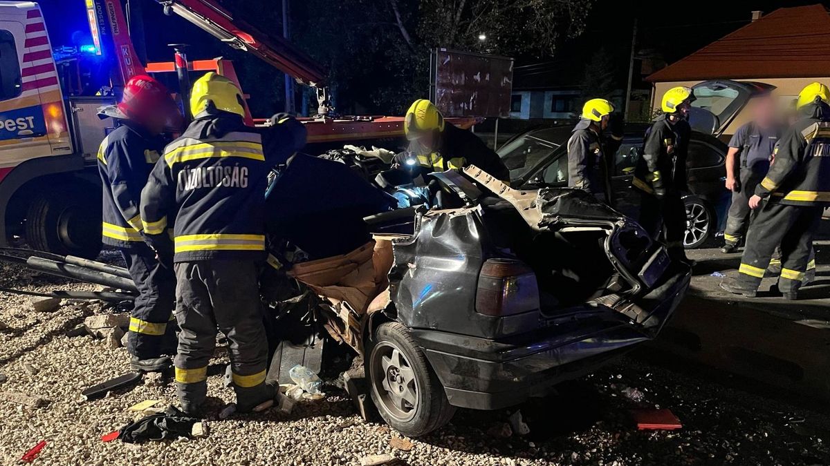 "Nem tudom, hogyan maradt életben" – villanyoszlop dőlt a Golfra a vecsési horrorbalesetben