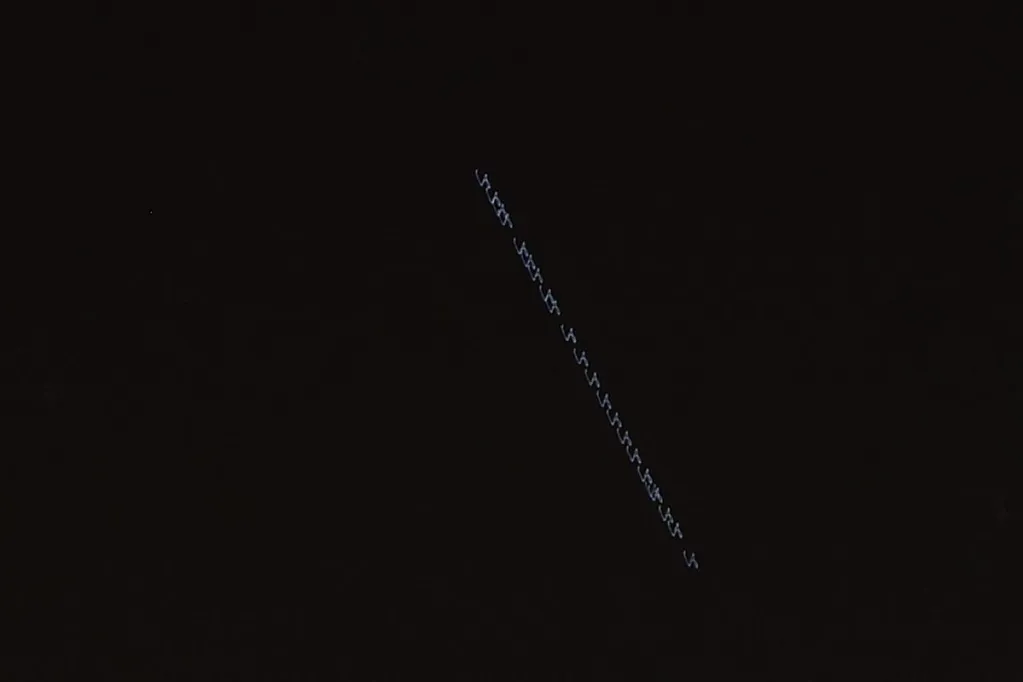 SpaceX Starlink satellites in Gaziantep's sky